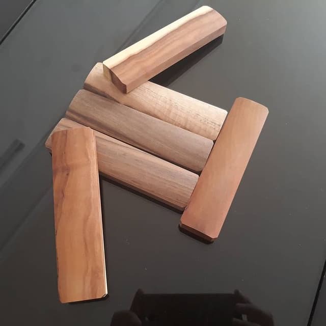 قط زن چوب عناب